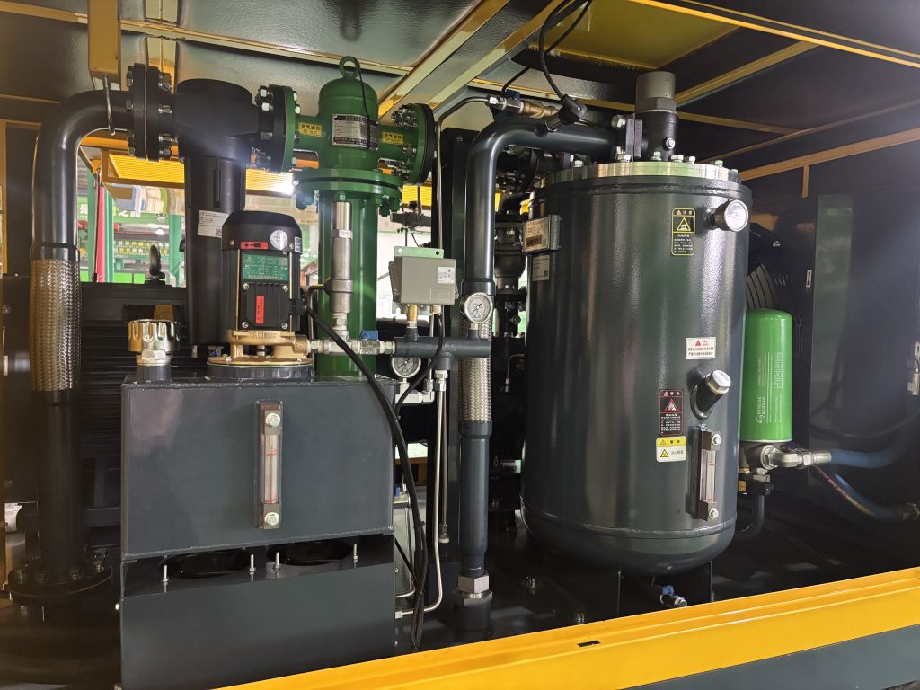 SEIZEAIR portable air compressor:Photograph of the internal structure