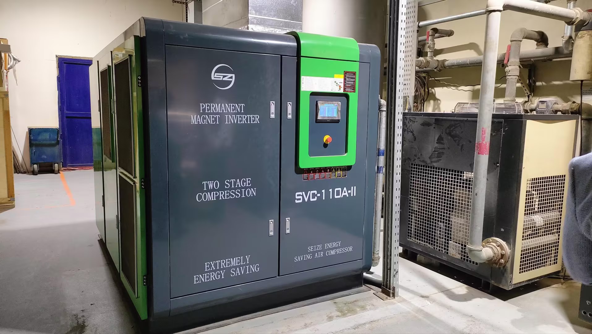 The Advantages of Oil-Injected Screw Air Compressors in Industrial Applications