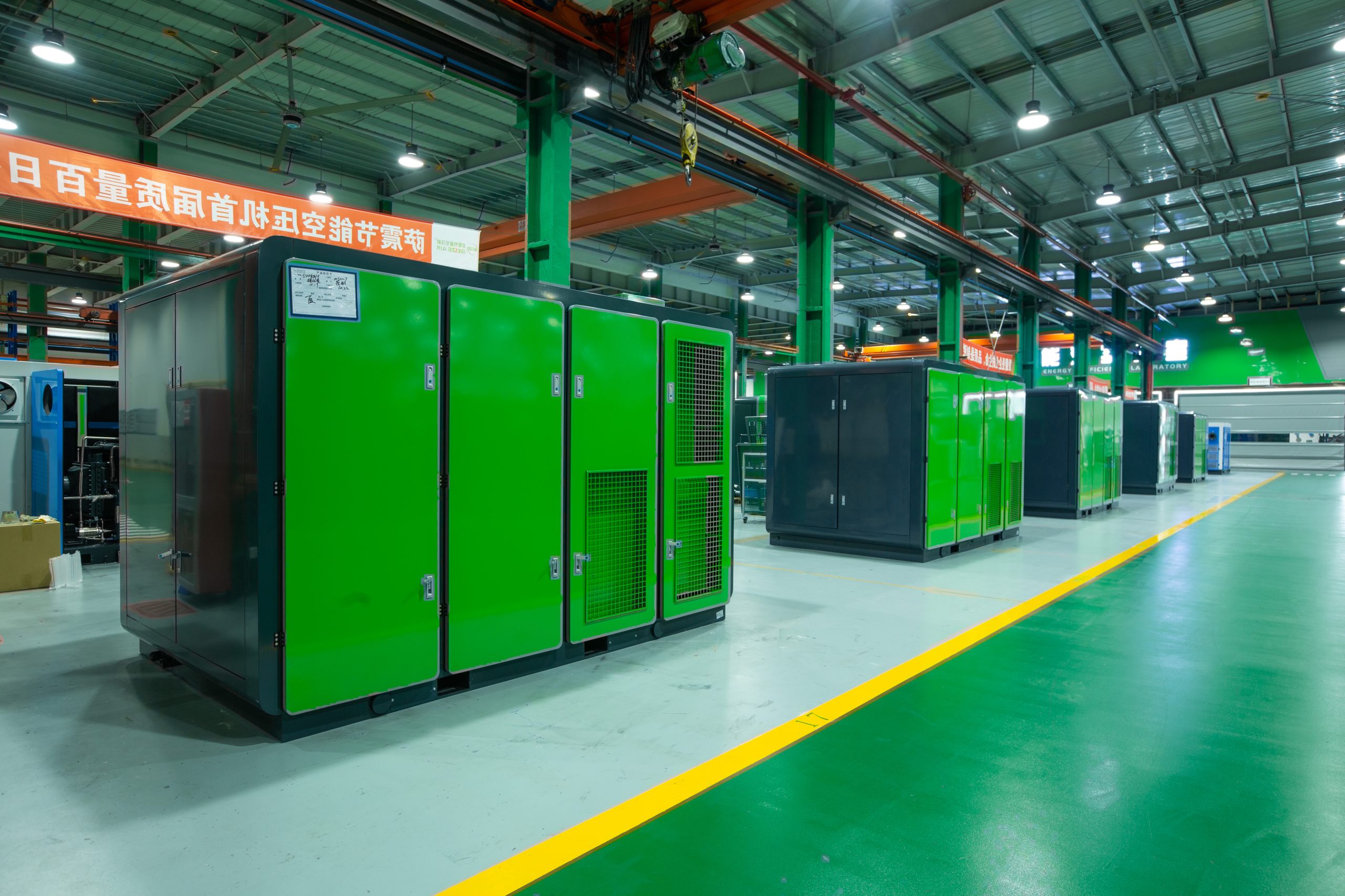 High-Efficiency Oil-Free Screw Air Compressors: Technical Guide & Industry Applications